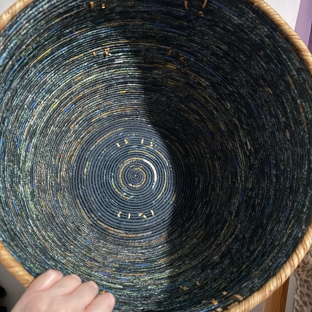 Extra large made in Vietnam artisan basket NWT